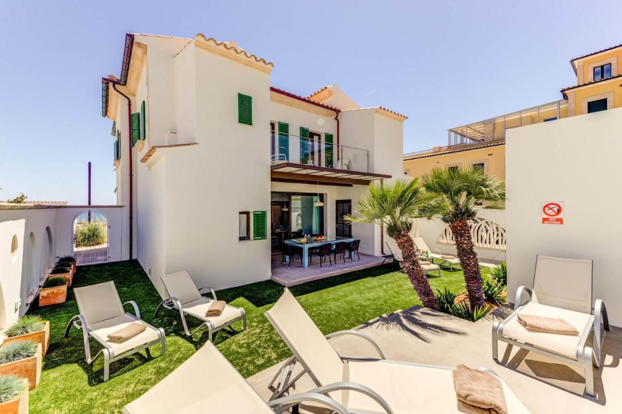 Silver Villa
